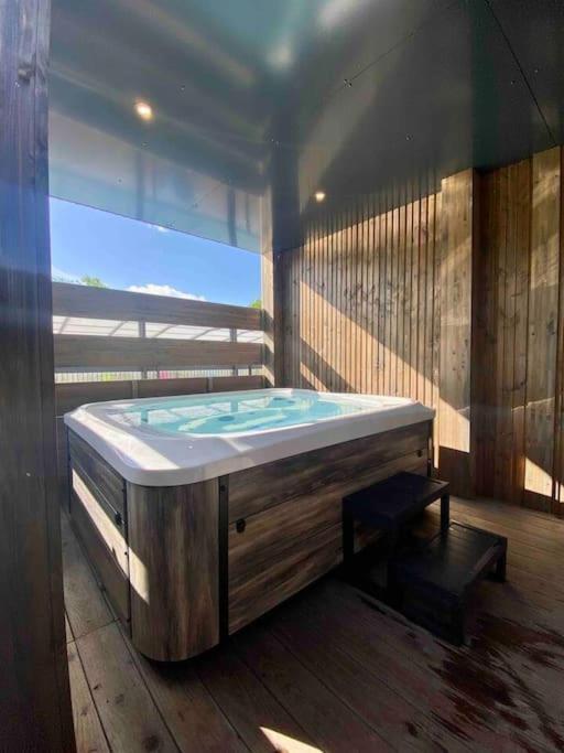 Chalet Le Bergeronnette Labouheyre Exterior foto